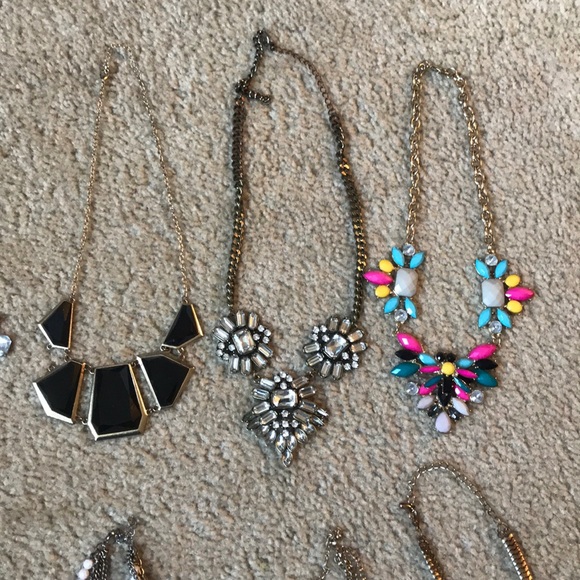 Statement necklace bundle - Picture 5 of 8